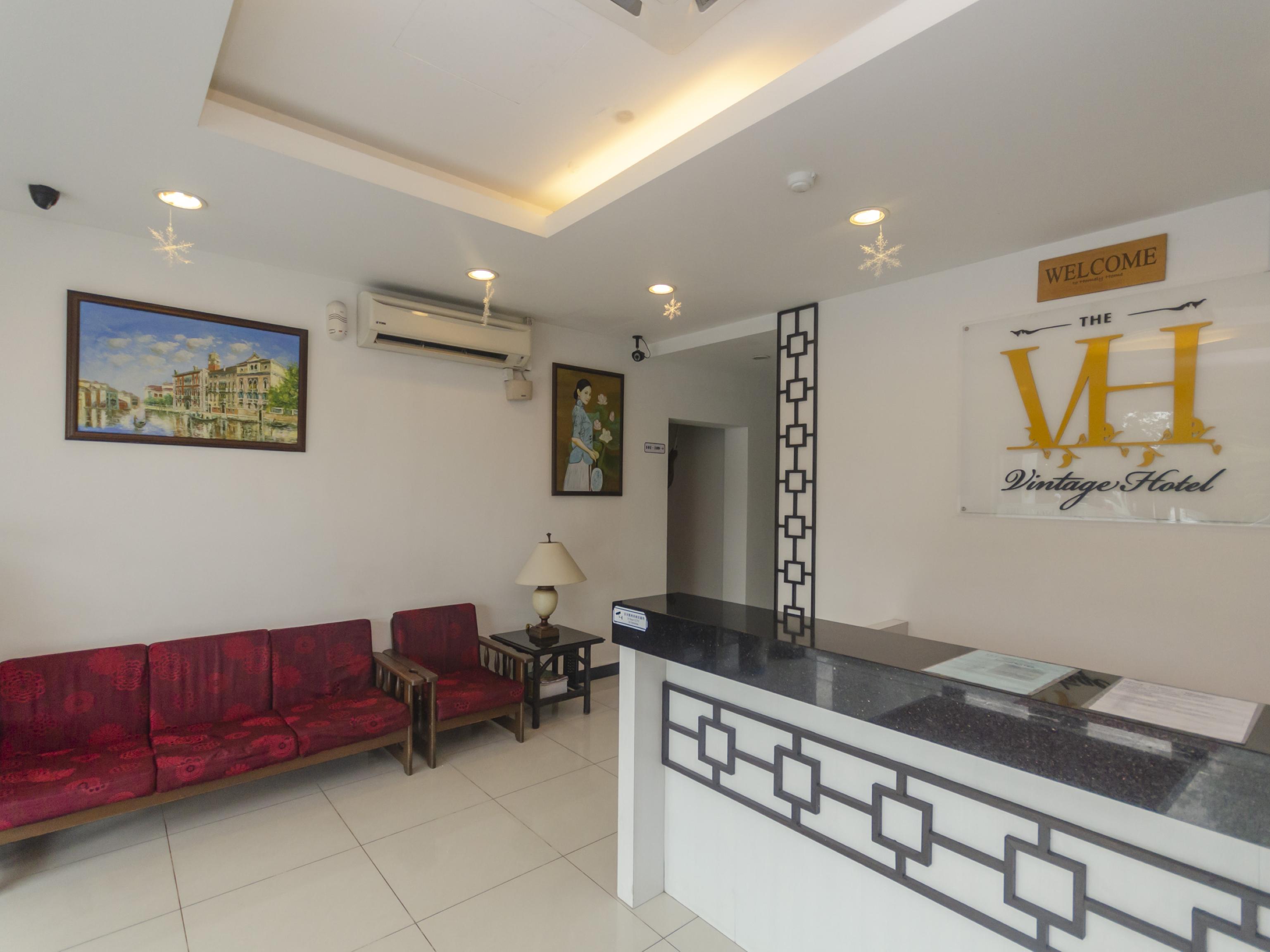 Super Oyo 596 The Vintage Hotel Τζόχορ Μπάχρου Εξωτερικό φωτογραφία