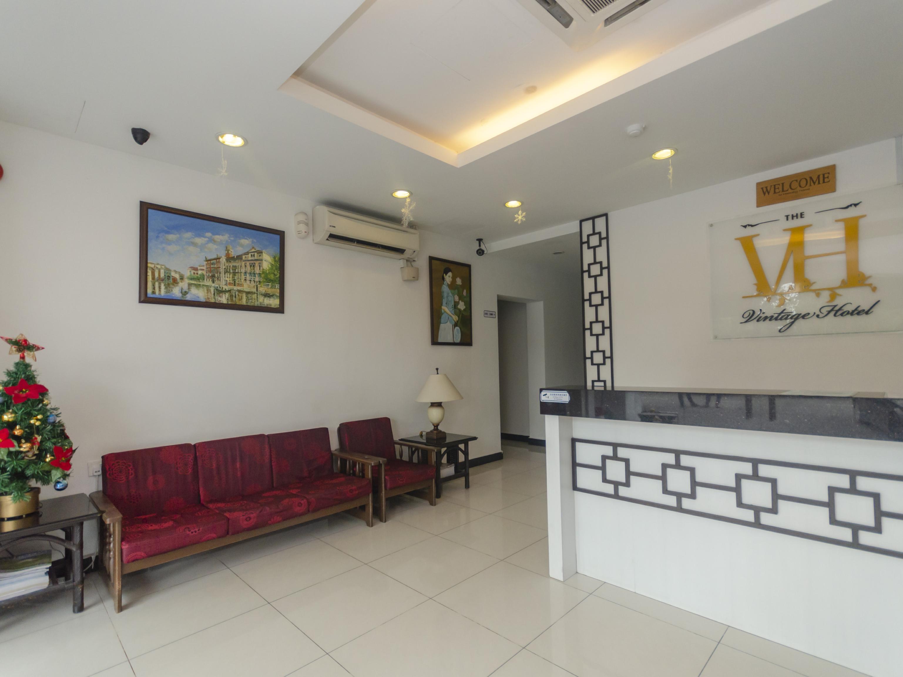 Super Oyo 596 The Vintage Hotel Τζόχορ Μπάχρου Εξωτερικό φωτογραφία